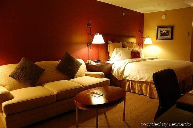 Coco Key Water Resort Hotel - Waterbury Room photo